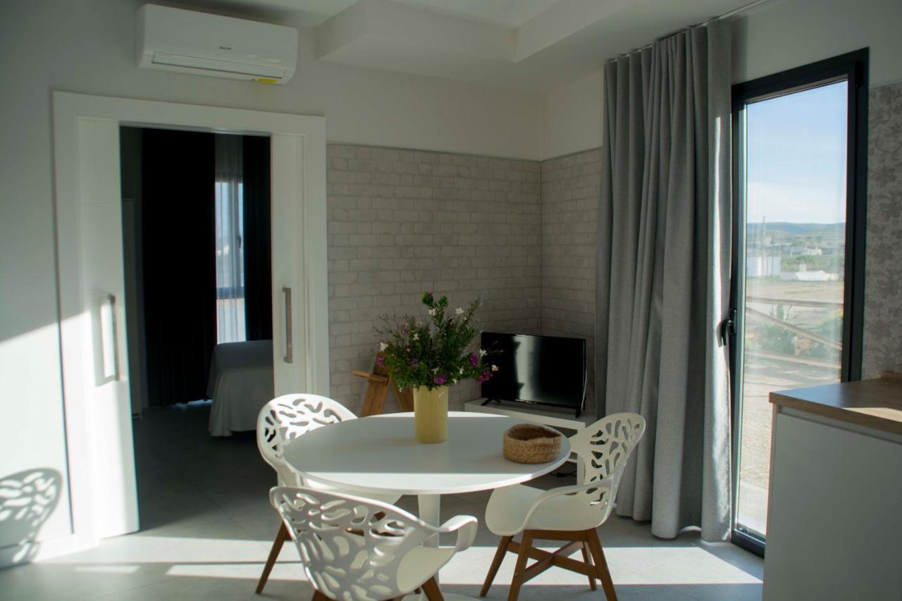 Apartamentos Madreselva Fernan Perez 외부 사진