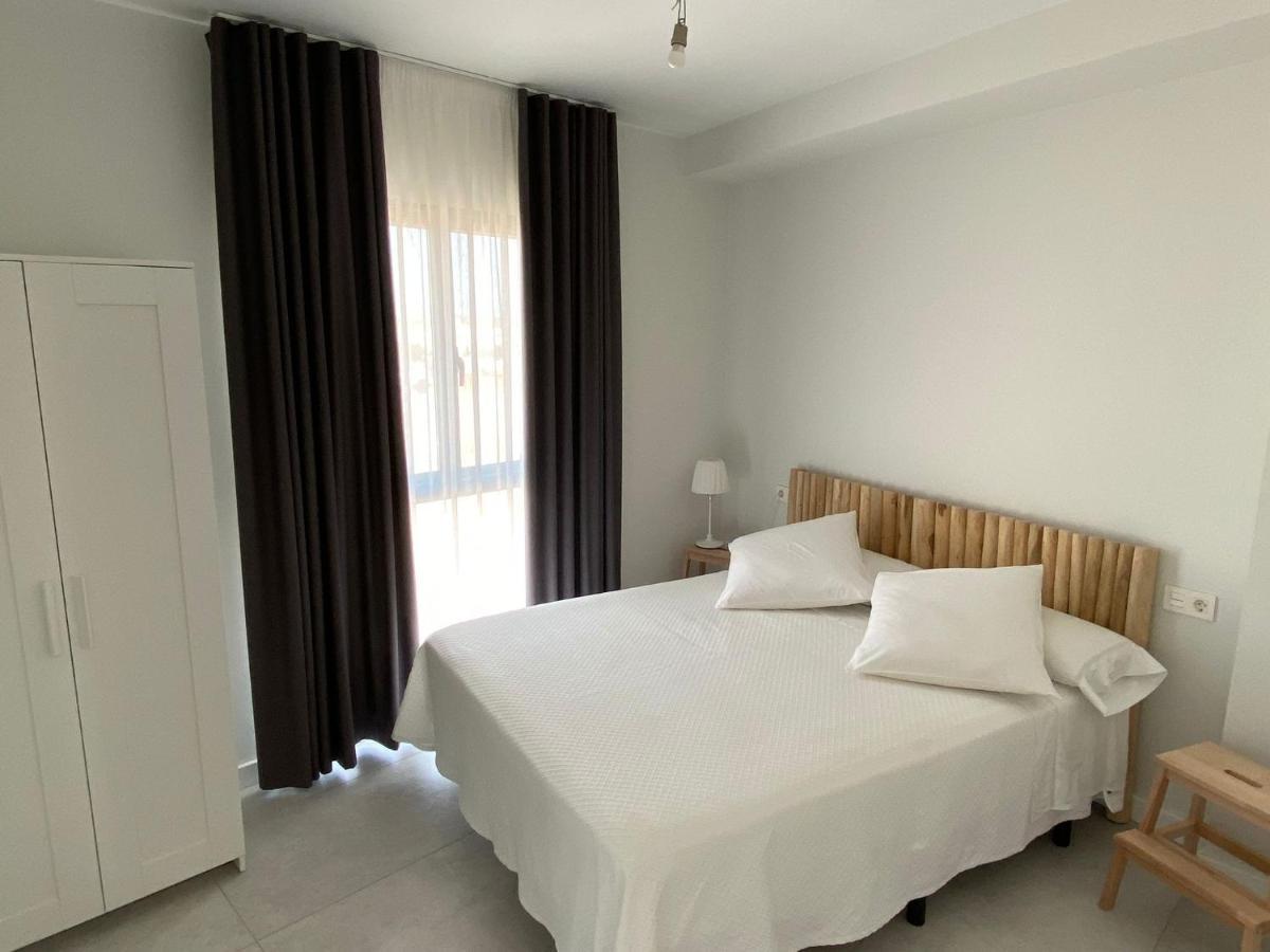 Apartamentos Madreselva Fernan Perez 외부 사진